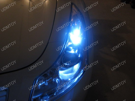 Infiniti - G35 - blue - LED - parking - lights - 1
